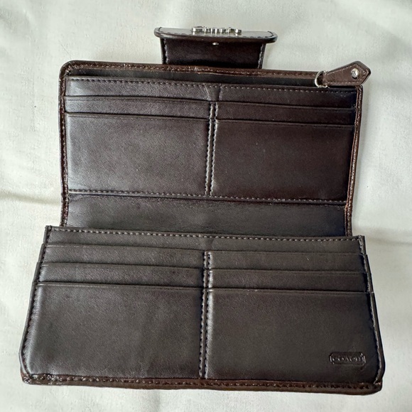 Coach Pleated Canvas Signature Wallet with Leather Trim - Picture 4 of 9